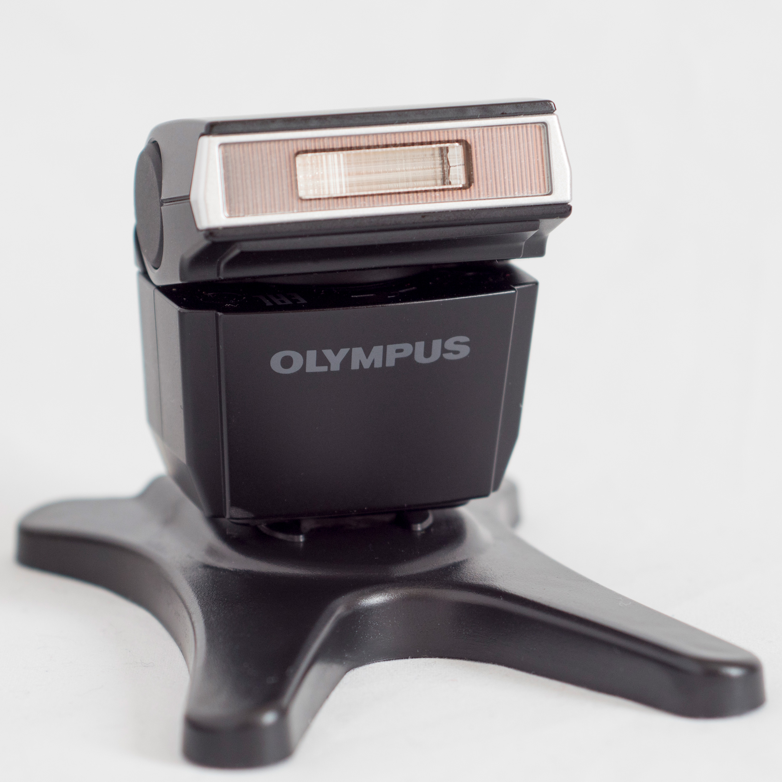 OLYMPUS フラッシュ FL-LM3 92％以上節約